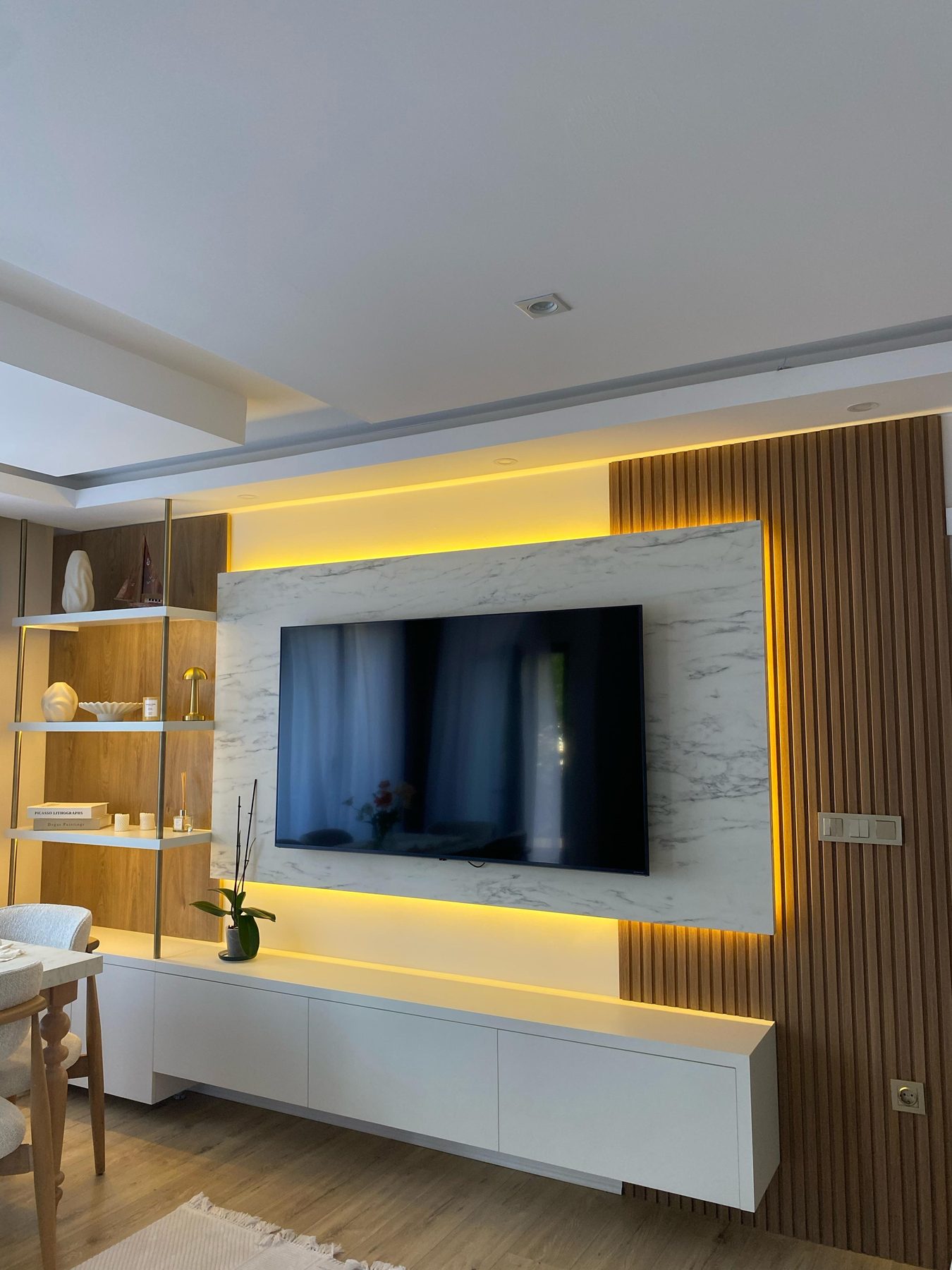 TV Ünitesi & Salon